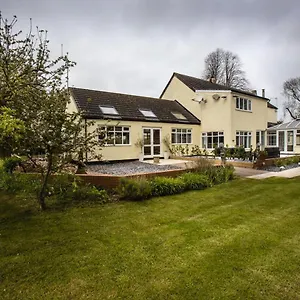 The Willows Holiday home